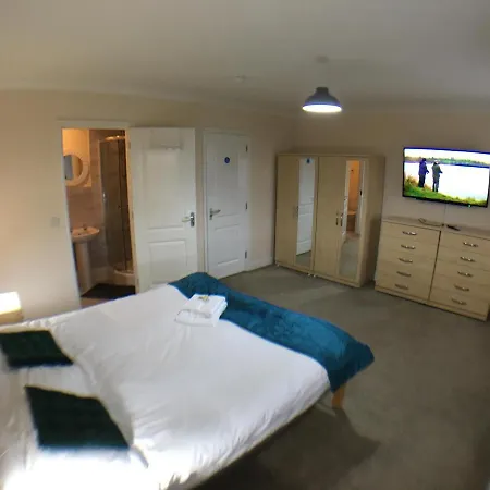 Very Large House, 6 Beds, 4 Bedrooms, 3 Bathrooms, 5 Smart Tv'S & Van Parking Boston Extérieur photo